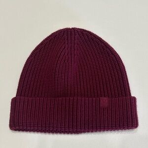 Lululemon knit beanie
